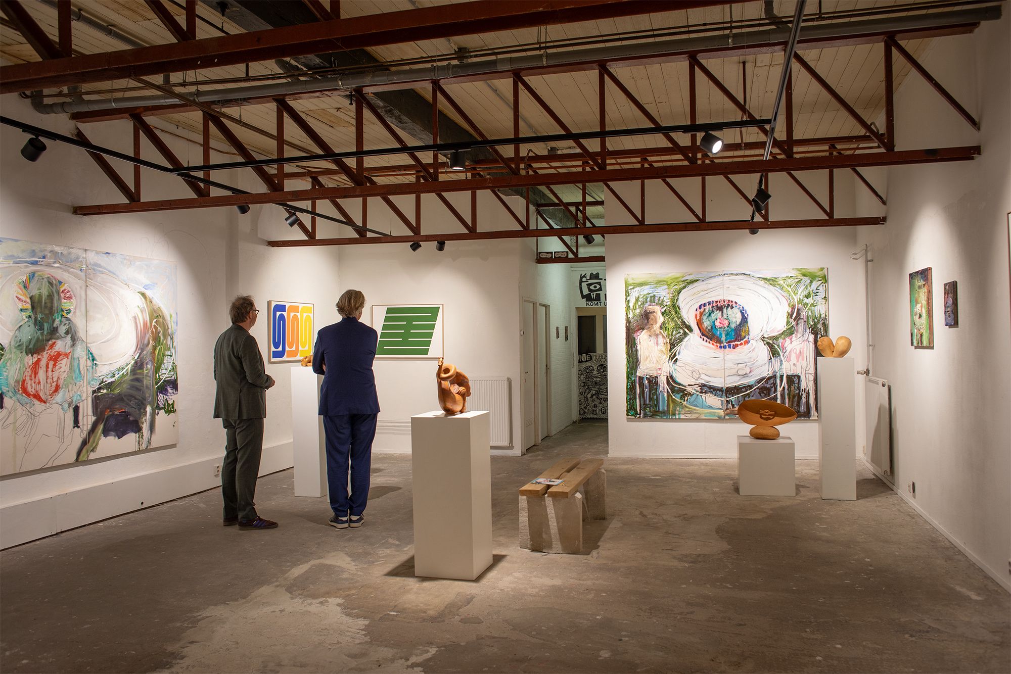 Moving Gallery