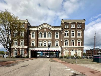 Poortgebouw